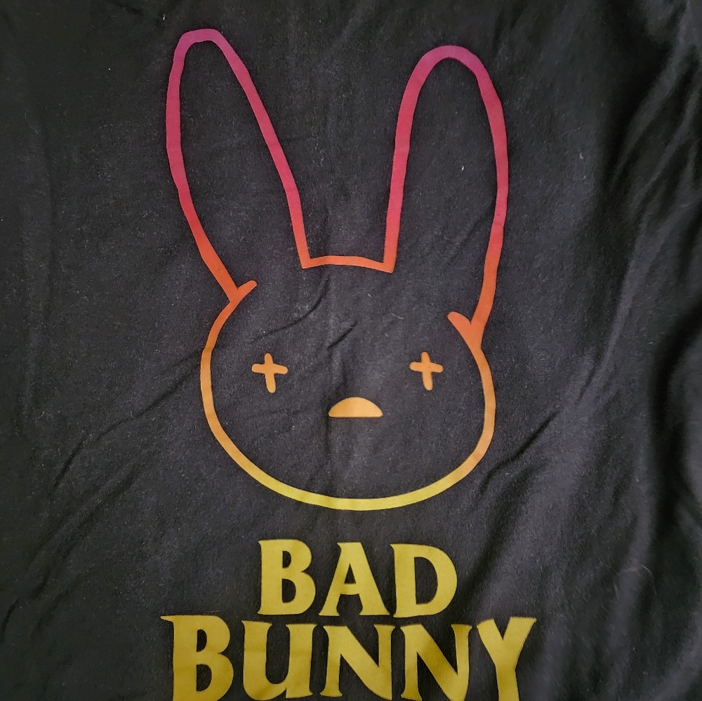 Bad Bunny medium shirt black bunny logo used